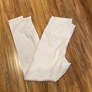 Fabletics pearly white leggings size XS
